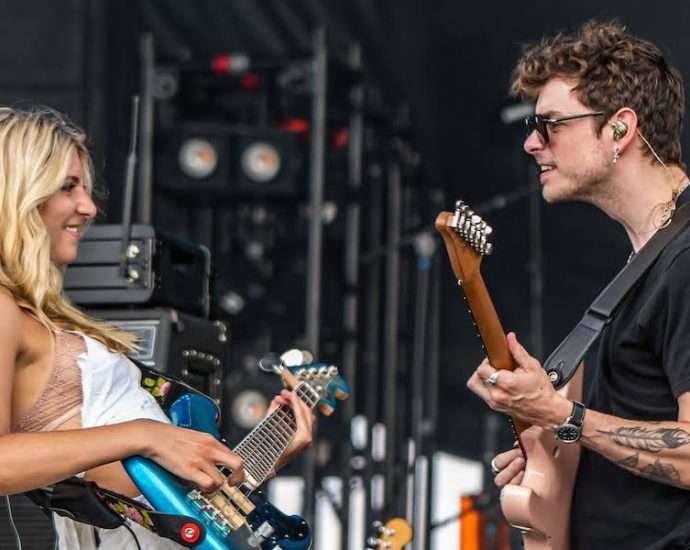 Blu DeTiger Live at Sacred Rose Fest