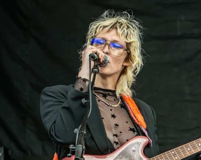 Liz Cooper Live at Sacred Rose Fest