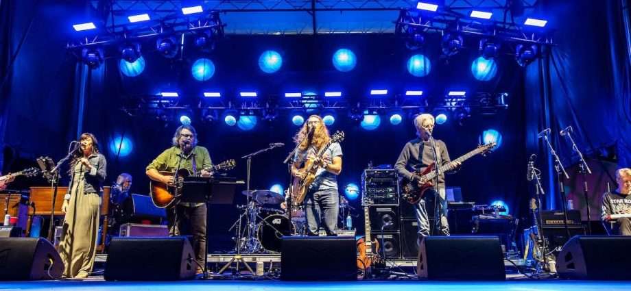 Sacred Rose Fest-Day 1