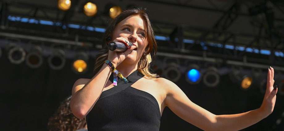Concrete Castles Live at Riot Fest