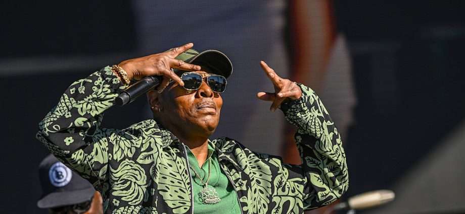 Coolio Live at Riot Fest