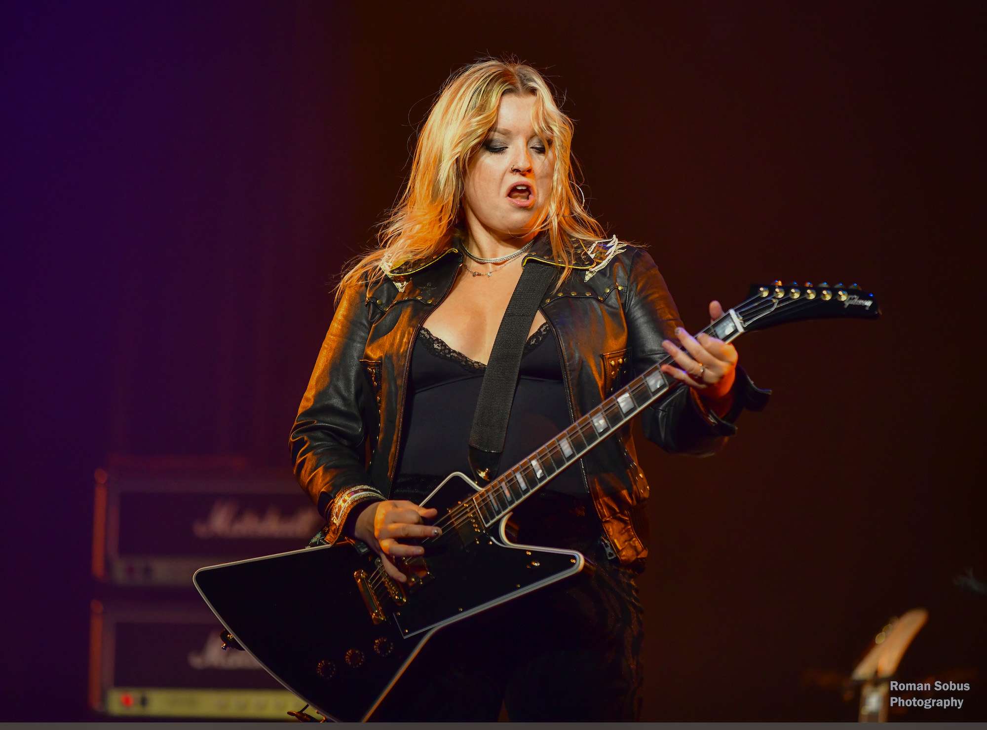 Thunder Mother Live at Allstate Arena [GALLERY] 2