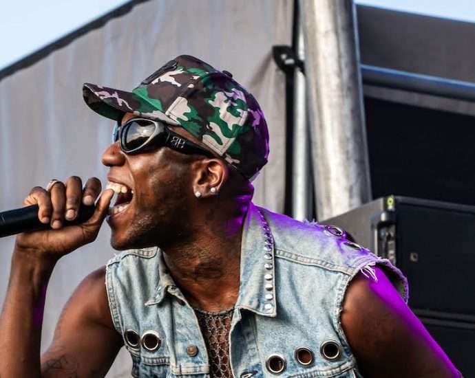 Yves Tumor Live at Sacred Rose Fest [GALLERY] 1