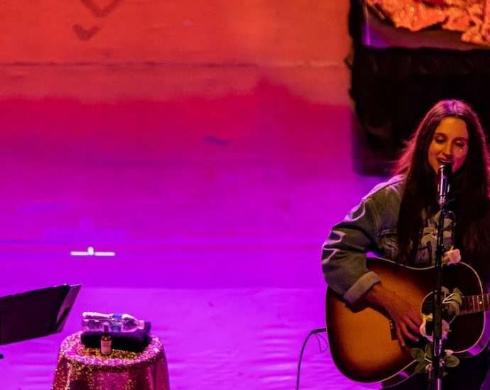 Plains With MJ Lenderman at the Vic