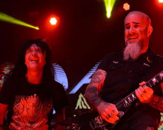 Anthrax Live at Radius