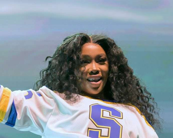 SZA Live at United Center [GALLERY]