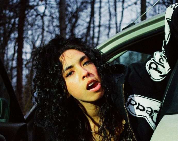 Indigo De Souza Live at Thalia Hall: A Captivating Blend of Emotion and Energy