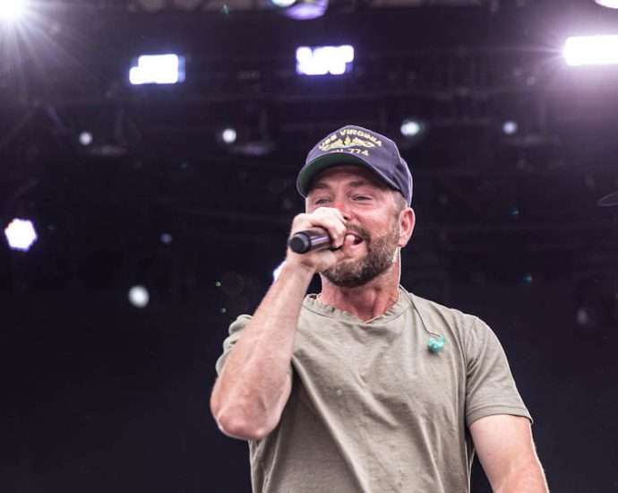 Chris Lane Live at Windy City Smokeout [GALLERY]