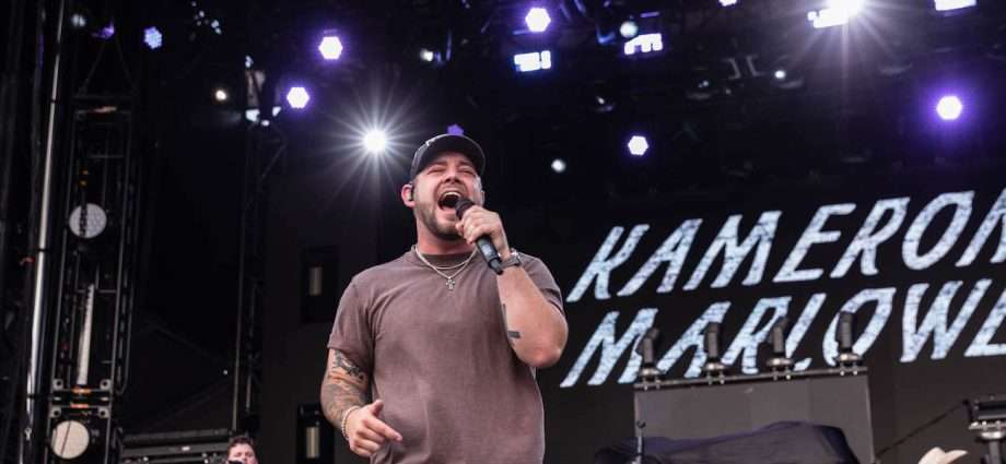 Kameron Marlowe Live at Windy City Smokeout [GALLERY]