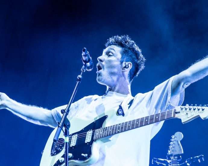 Bastille Live at Huntington Bank Pavilion [GALLERY] 1