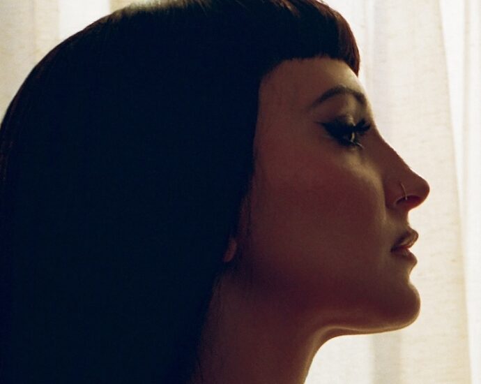 Julia Michaels and Maren Morris Join Forces on Electrifying New Single "Scissors"