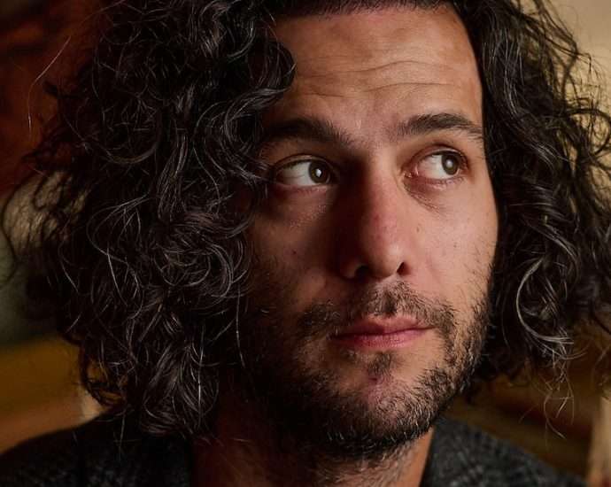 JG Shadid Unveils Soothing Masterpiece “Unfold” – Song of the Day