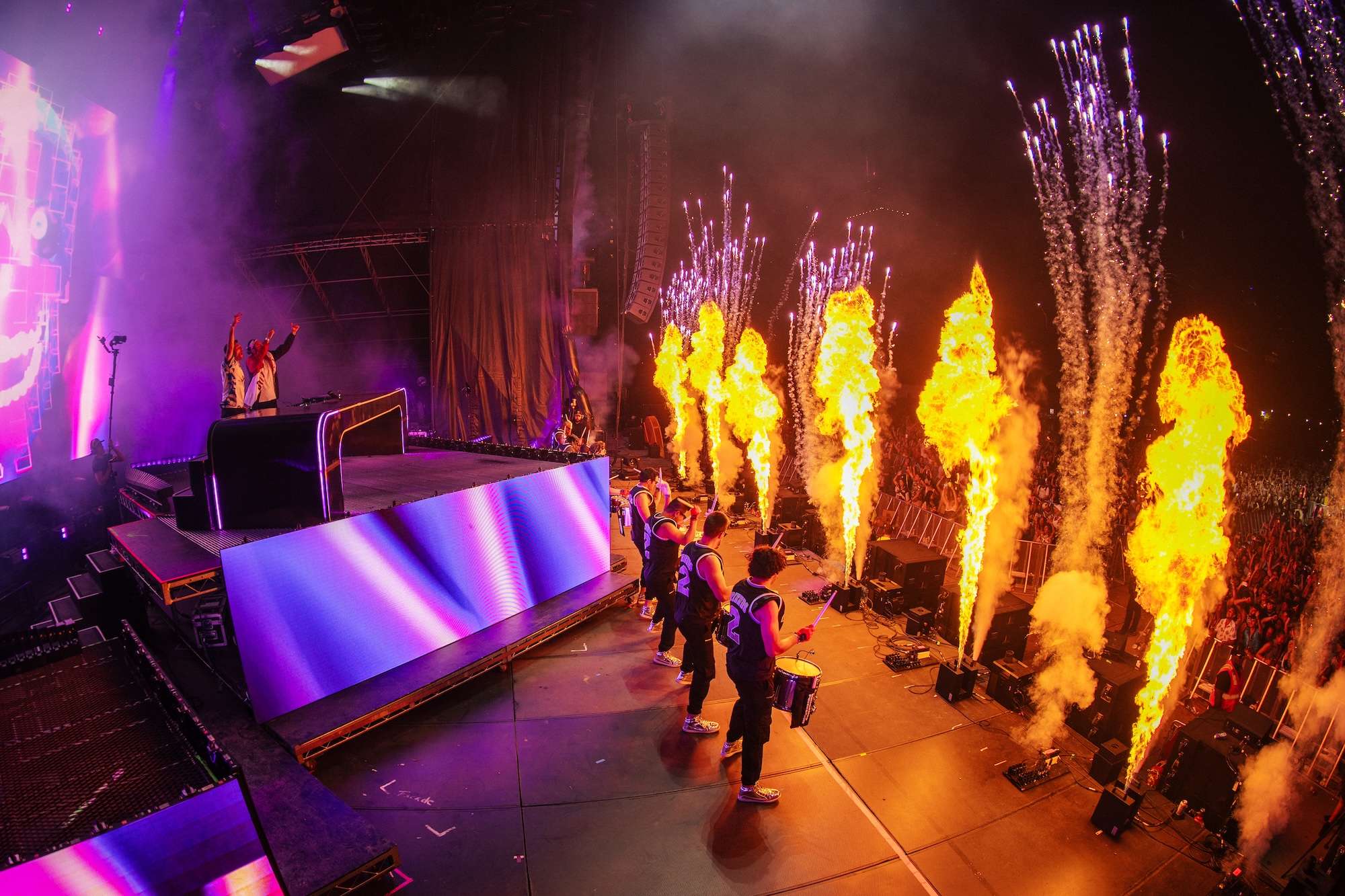 Two Friends’ Explosive Lolla Set Features Star Power, Fresh Tracks & Drone Magic 4 Two Friends’ Explosive Lolla Set Features Star Power, Fresh Tracks & Drone Magic 3