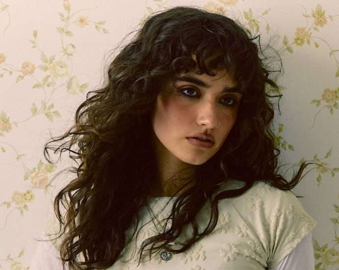 Breakout Talent Asha Banks Inspires Fans with Exciting New Track “Rerun” on Island Records