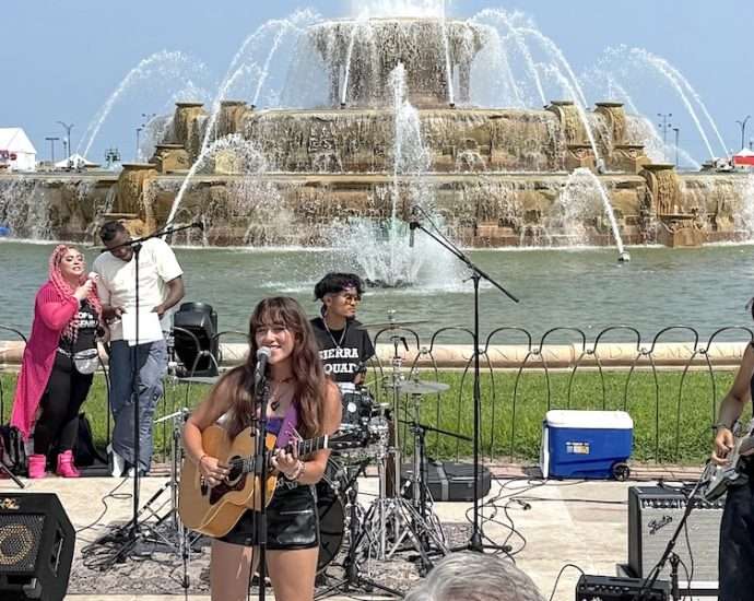 Sierra Sikora’s Powerful Lollapalooza Performance Captivates Chicago [GALLERY]