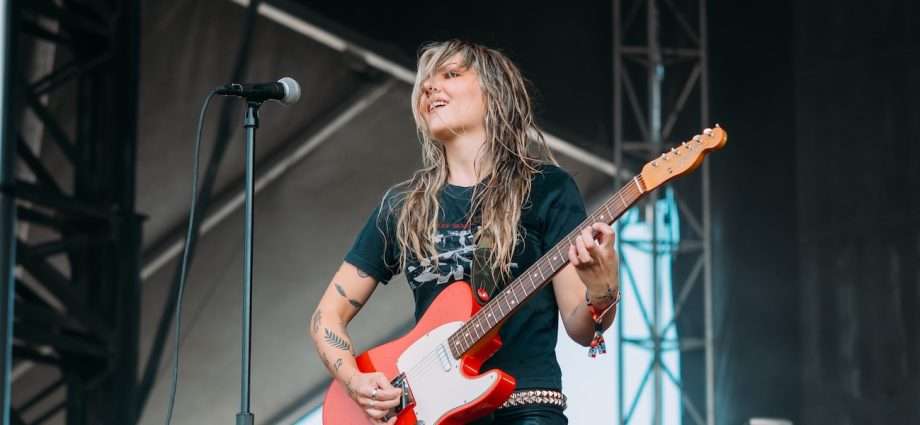 Loviet Live at Riot Fest