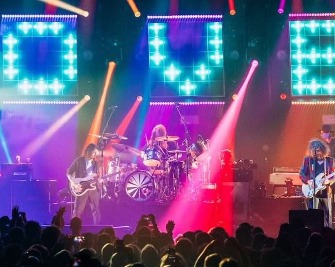 My Morning Jacket Live at Salt Shed [GALLERY]