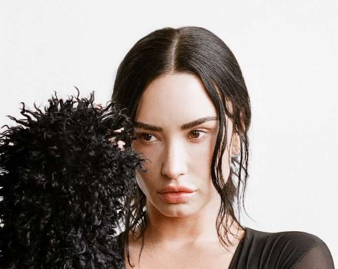 Demi Lovato announces exciting 2026 “It’s Not That Deep Tour” following sold-out Hollywood Palladium show