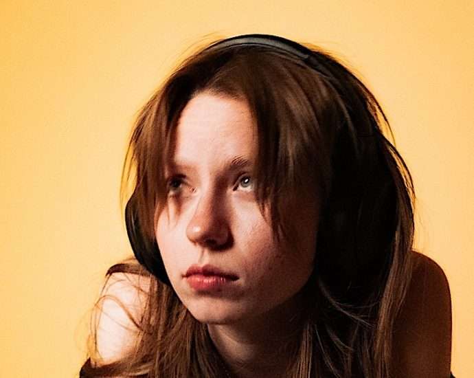 Nep shines with amazing debut album Noelle, kicking off tour November 4 in Los Angeles