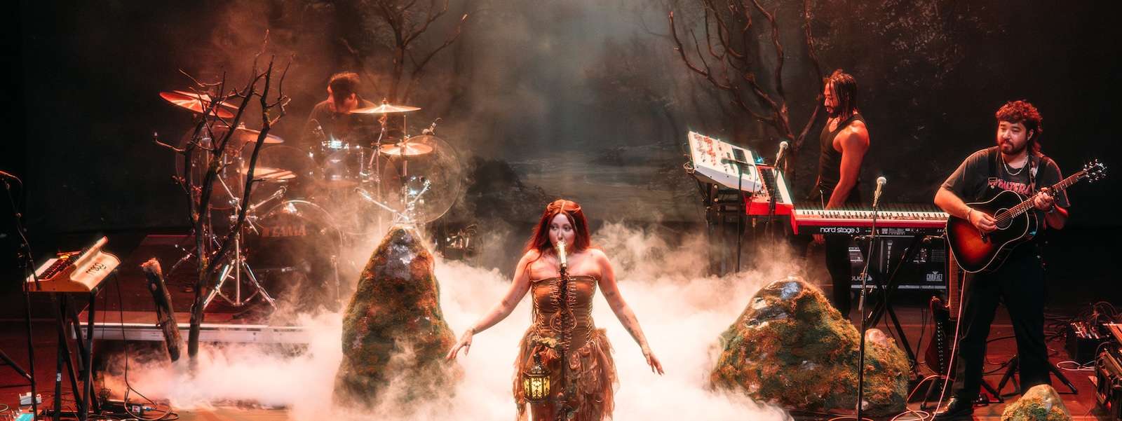 Noah Cyrus Live at Chicago’s Vic Theatre: A Magical Night in Photos