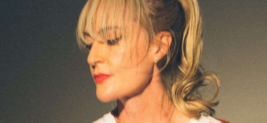 Metric Announce Highly Anticipated New Album Romanticize The Dive Out April 24, Share Explosive Single “Victim Of Luck”