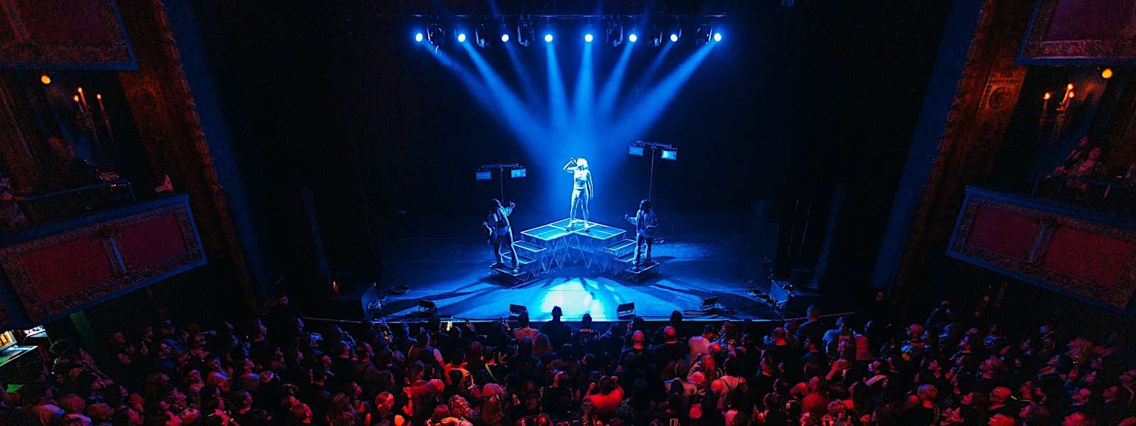 Peaches’ Unforgettable Chicago Performance Captured in Exclusive Photos