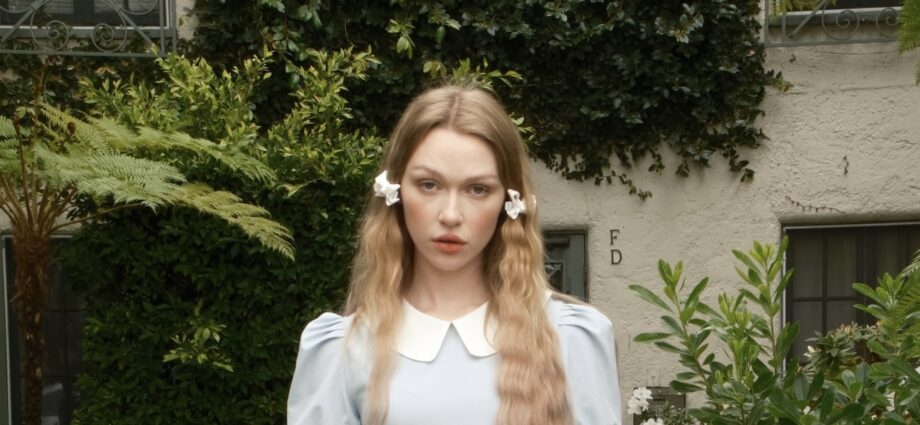 Mollie Elizabeth Delivers Hauntingly Beautiful New Single “Run Rabbit” After Viral TikTok Momentum