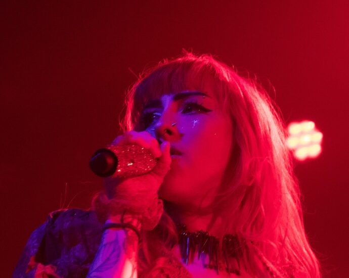Metal Princess Vana Electrifies Sold Out Bottom Lounge