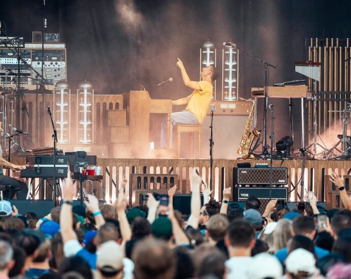 Bleachers Delivers an Unforgettable Sold-Out Opening Night at Chicago’s Salt Shed