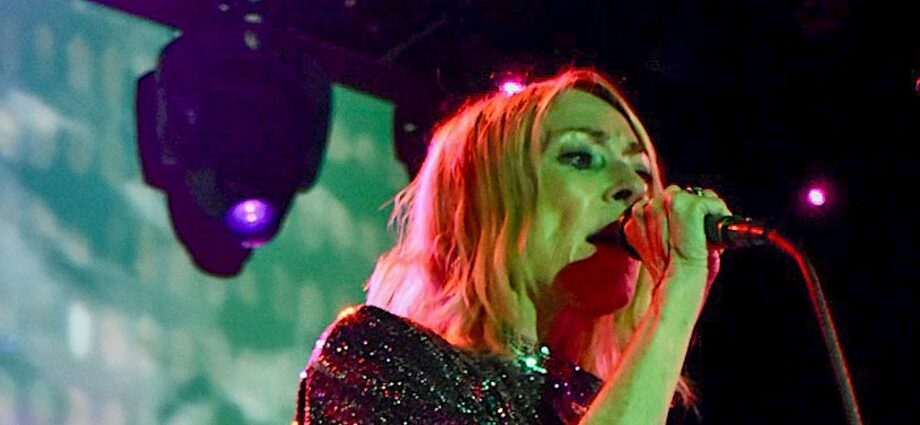 Alt-Legend Kim Gordon Brings Play Me Tour to the Metro