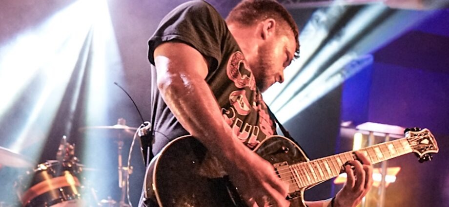 Wolf Rd Proves the Hype Is Real at Chicago's Cubby Bear