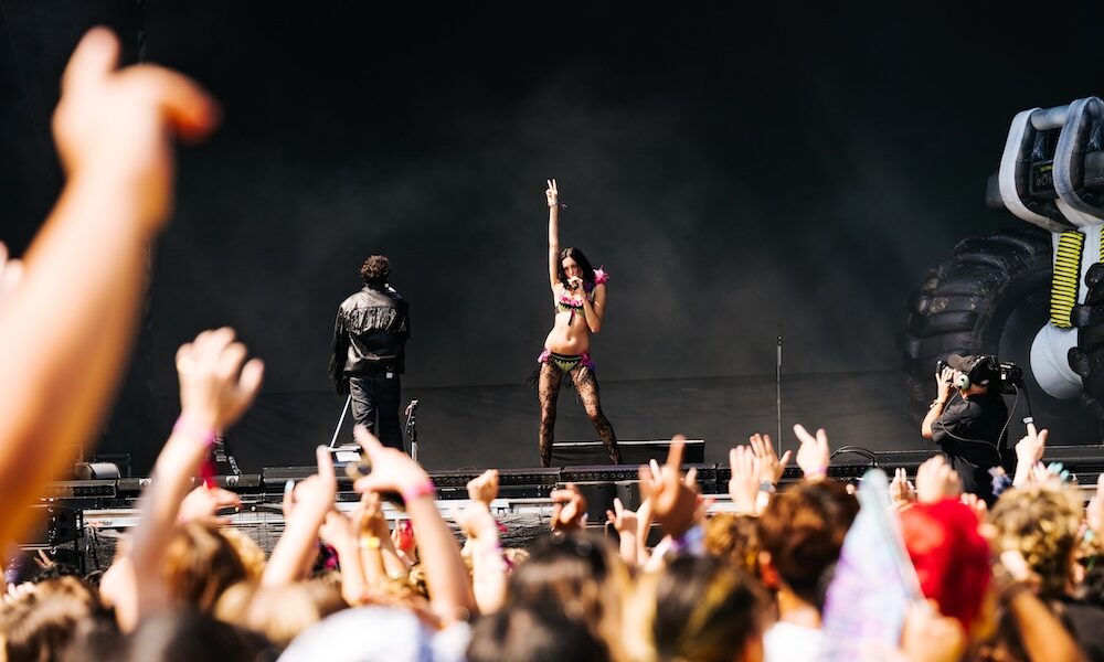 Lollapalooza 2026 Delivers an Electrifying First Day Filled With Powerful Debuts and Triumphant Returns 1