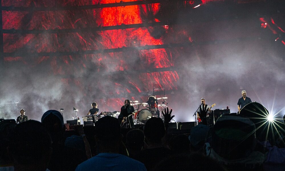 Foo Fighters Bring Joy, Energy Back to Chicago at Soldier Field 1