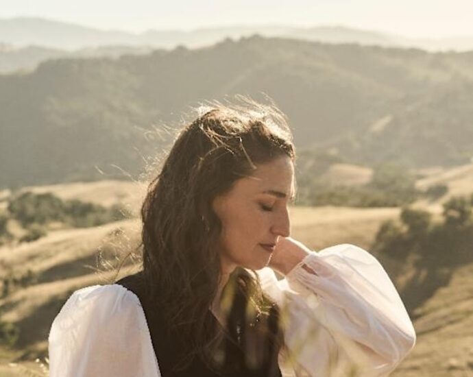 Sara Bareilles Brings ‘Good Grief’ Tour to Chicago Theatre Sept. 27–28