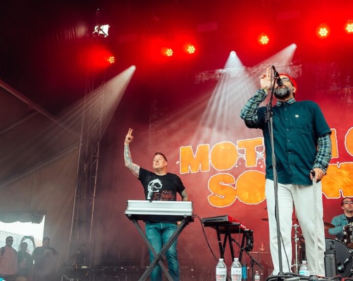 Motion City Soundtrack Live At Riot Fest [GALLERY]