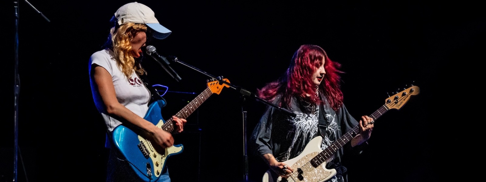 Lambrini Girls Live At The Vic [GALLERY]