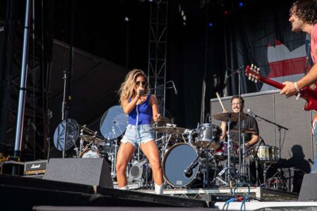 Jessie James Decker Live at Windy City Smokeout 8 Jessie James Decker Live at Windy City Smokeout 8