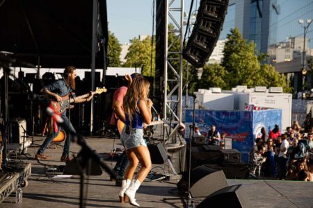 Jessie James Decker Live at Windy City Smokeout 4 Jessie James Decker Live at Windy City Smokeout 4