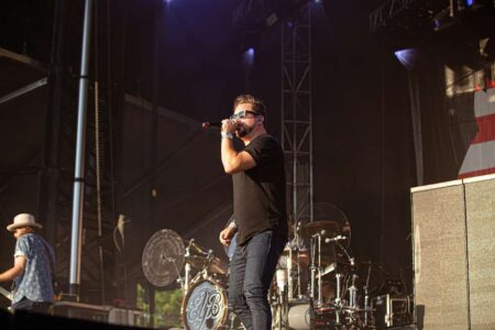 Eli Young Band Live at Windy City Smokeout 10 Eli Young Band Live at Windy City Smokeout 10