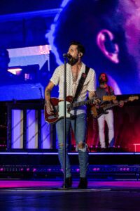Old Dominion Live at Windy City Smokeout 17 Old Dominion Live at Windy City Smokeout 17