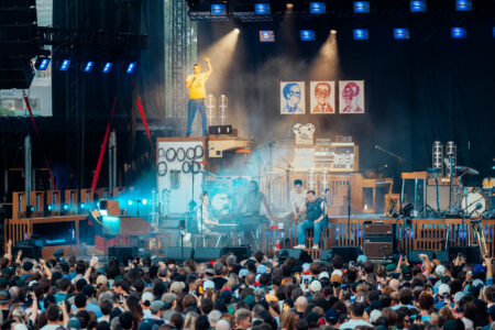 Photo © 2026 by: <a href="https://wdavisphoto.com/" target="_blank" rel="noopener">Wendy Davis</a> Bleachers Delivers an Unforgettable Sold-Out Opening Night at Chicago’s Salt Shed 13