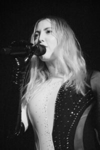 Photo © 2026 by: <a href="https://www.instagram.com/caracolbajosol/" target="_blank" rel="noopener">Cara Col</a> Hyd Showcases Amazing New Music in Intimate Performance at Sleeping Village 8