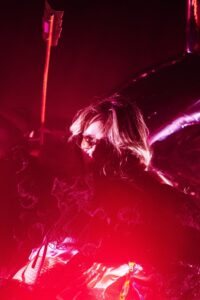20 Incredible Photos of Suki Waterhouse's Lollapalooza Aftershow 17