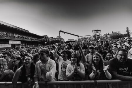 Photo © 2026 by: Carson Kennedy Chicago’s Ax and the Hatchetmen Ignite a Powerful 2nd Hometown Show with Royel Otis 19