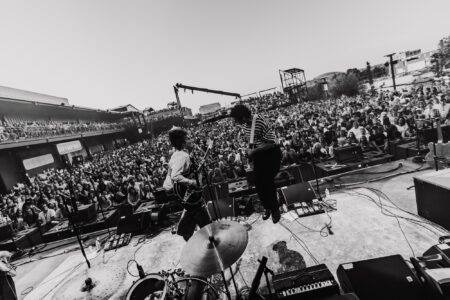 Photo © 2026 by: Carson Kennedy Chicago’s Ax and the Hatchetmen Ignite a Powerful 2nd Hometown Show with Royel Otis 3
