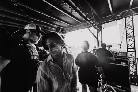 Photo © 2026 by: Carson Kennedy Chicago’s Ax and the Hatchetmen Ignite a Powerful 2nd Hometown Show with Royel Otis 13