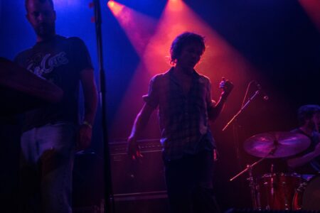 Australia’s Pond Proves Too Big to Contain at Chicago’s Metro 10