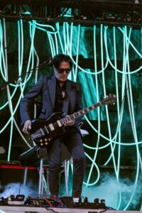 Queens Of The Stone Age Live At Soldier Field [GALLERY] 15