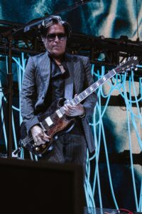 Queens Of The Stone Age Live At Soldier Field [GALLERY] 4