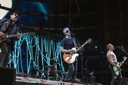 Queens Of The Stone Age Live At Soldier Field [GALLERY] 5